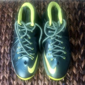 Men’s Nike Flywire